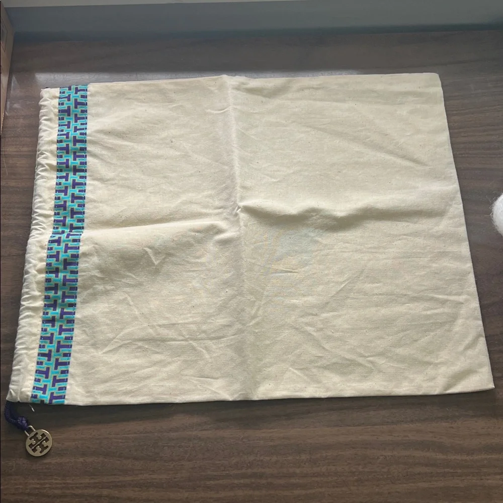 Tory Burch NWOT Geometric Trim Drawstring Shoe Dust Bag